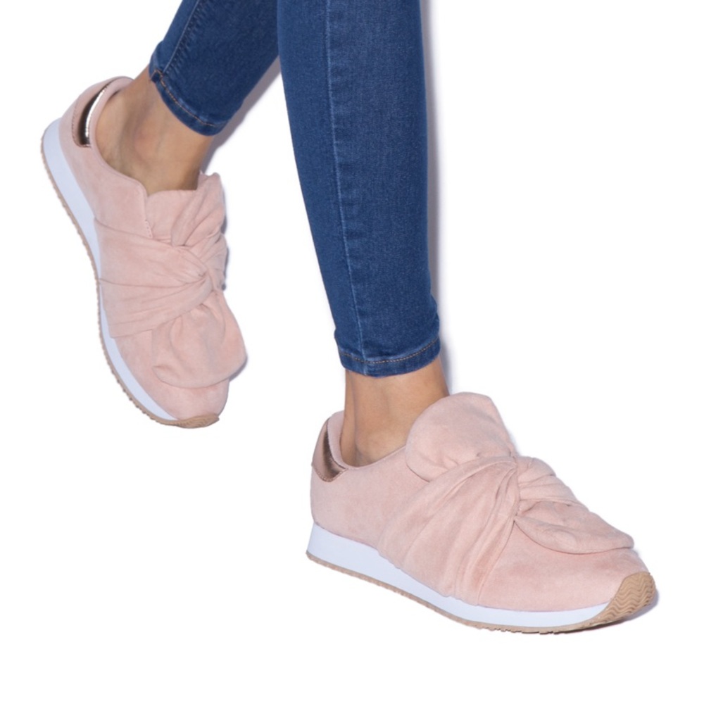 BLUSH PINK BOW SNEAKER